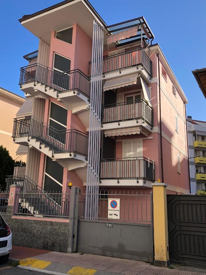 Casa Francesca: Un Mare Di Relax! Apartman Ventimiglia Kültér fotó